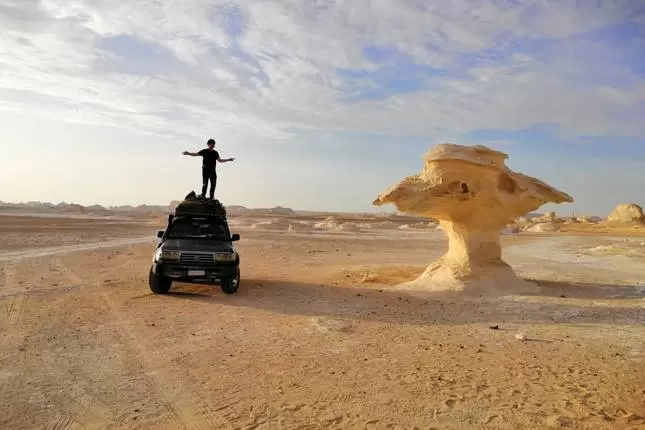 White Desert Over Day Trip
