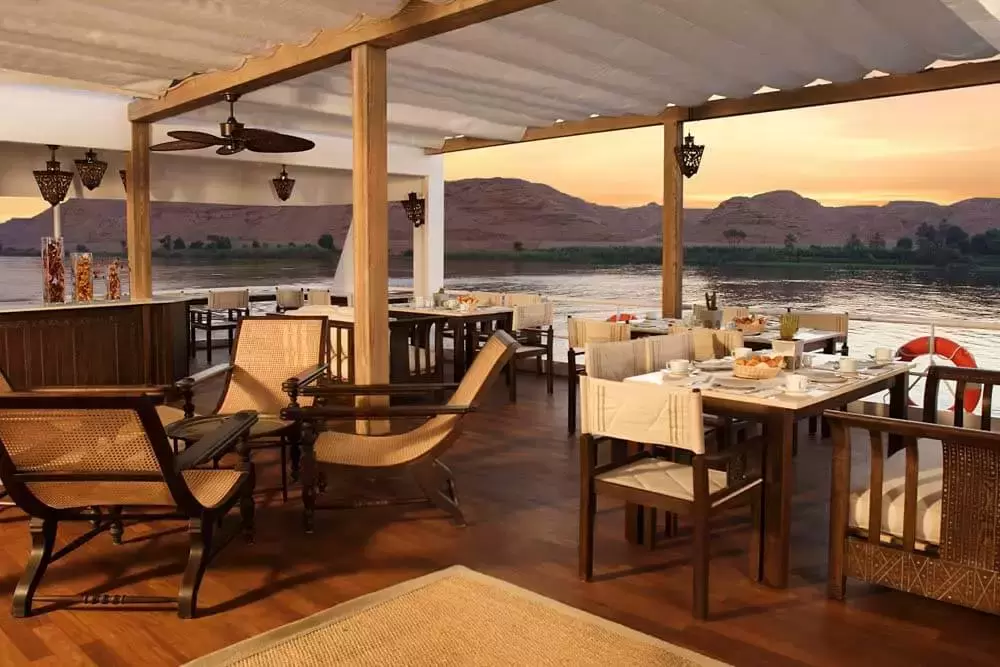 5 Days 4 Nights Nile Cruise from Cairo by Flight