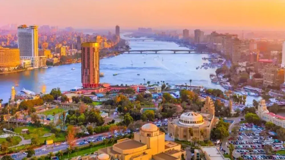 How many days in Egypt first time