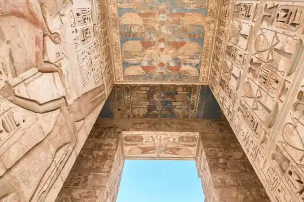 Medinet Habu in Luxor: Exploring Ancient Splendors