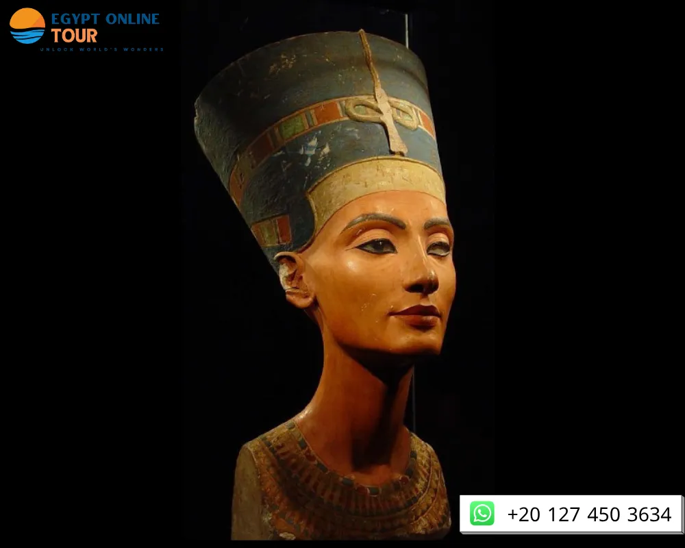 Facts About Pharaoh Akhenaten