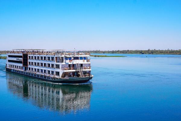 10 Days Round Trip Nile Cruise and Pyramids