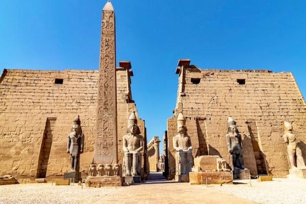 8 Days Cairo, Luxor, Aswan Classic Tours