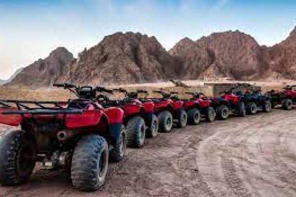 Safari Trip to Colored Canyon in Nuweiba