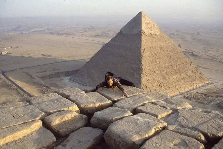 Is it Safe to Visit Pyramids of Giza.-1