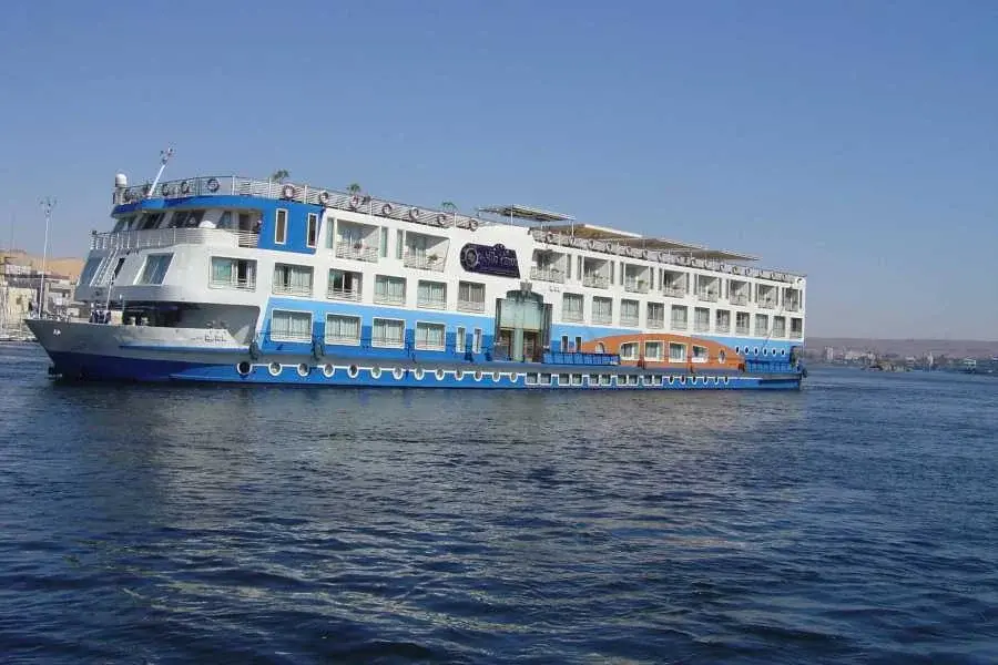 10 Days Round Trip Nile Cruise and Pyramids