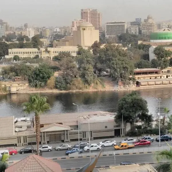 What area of Cairo is best to stay in